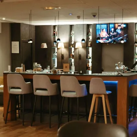 Pullman Toulouse Airport Hotel 4*