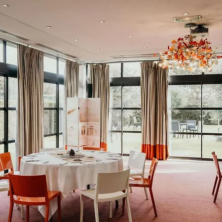 Pullman Toulouse Hotel 4*
